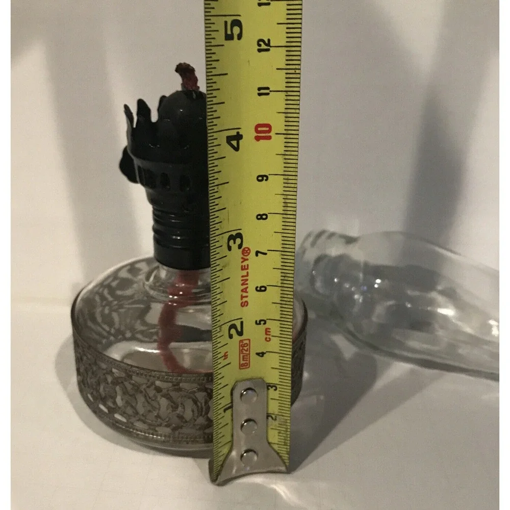 GLASS OIL KEROSENE LAMP RETICULATED METAL BAND 8